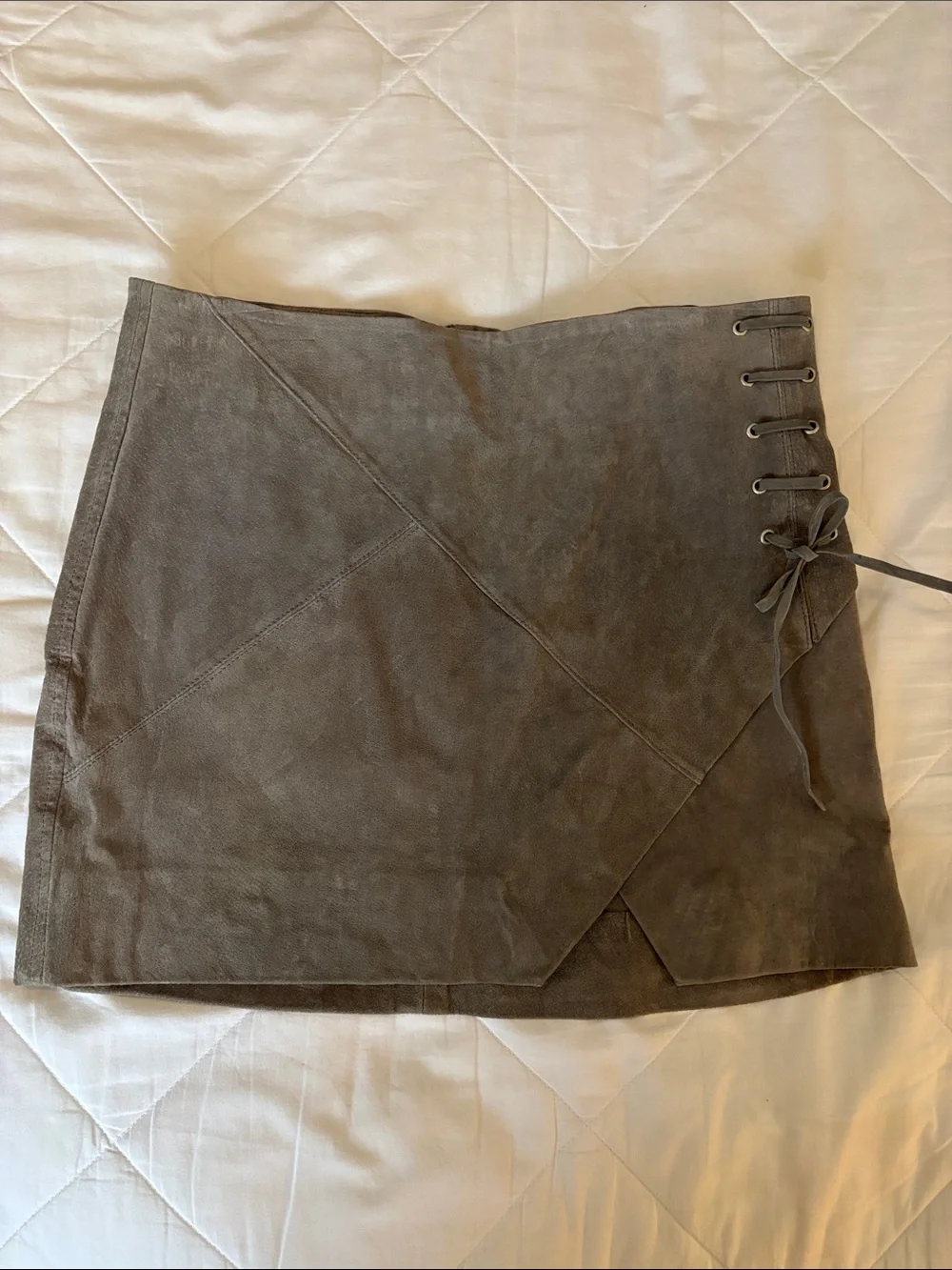 Blank NYC Taupe Genuine Suede Lace-Up Mini Skirt size 28